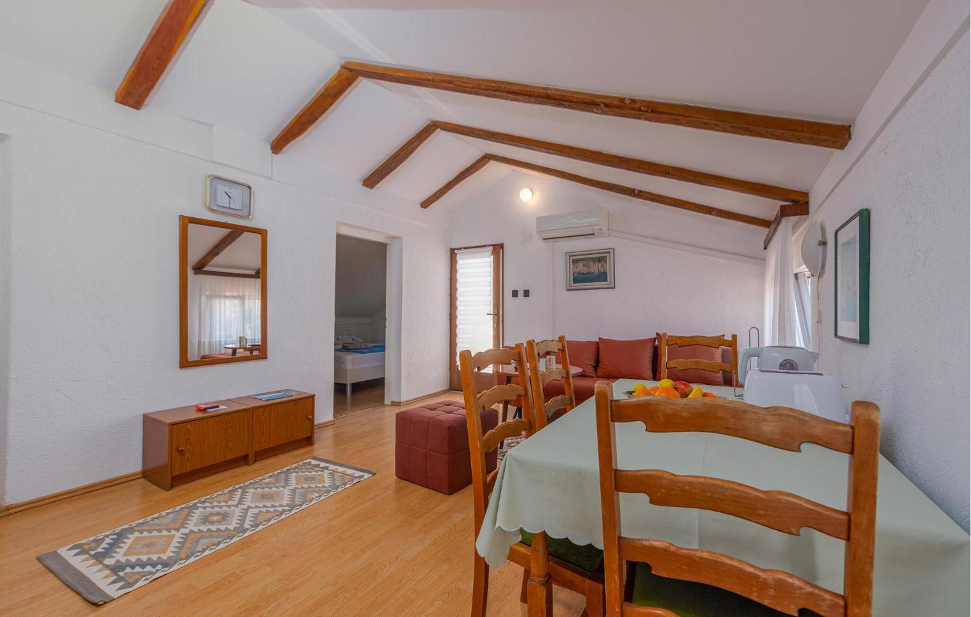 Nice Apartment In Potocnica With House Sea View Borovići 외부 사진