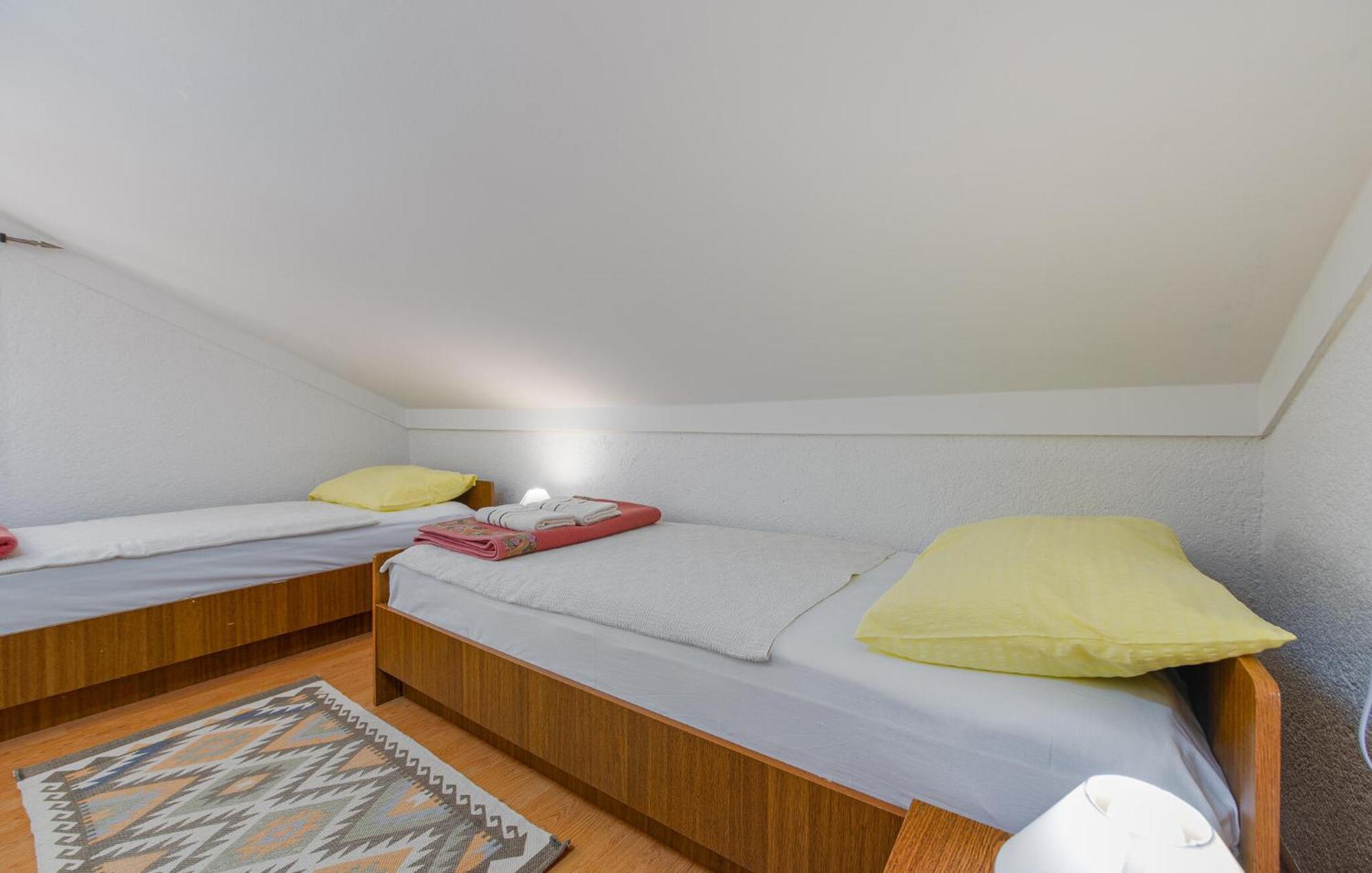Nice Apartment In Potocnica With House Sea View Borovići 외부 사진